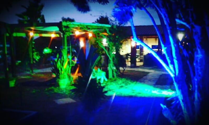 POUSADA FLAMBOYANT VILLAGE - Praia Das Fontes - 50mt da Gruta Mãe D'água Beberibe Exterior foto
