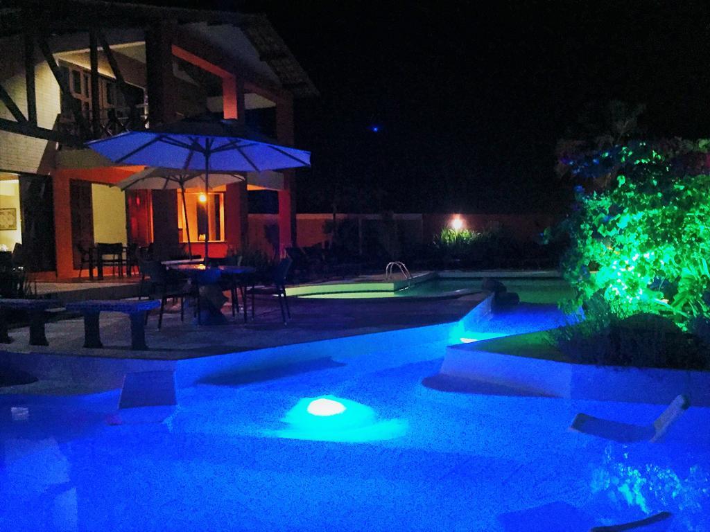 POUSADA FLAMBOYANT VILLAGE - Praia Das Fontes - 50mt da Gruta Mãe D'água Beberibe Exterior foto